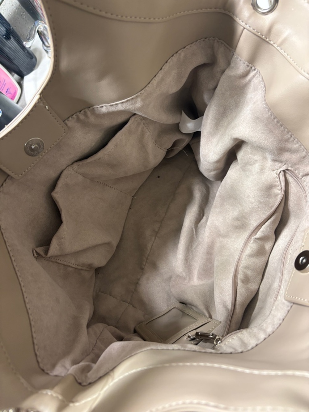 Steve Madden Embossed Logo Taupe Tote - Picture 4 of 5